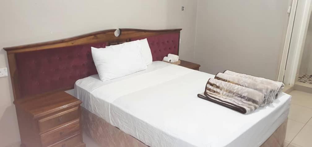 The Graceland Guesthouse Bluff Hill 외부 사진