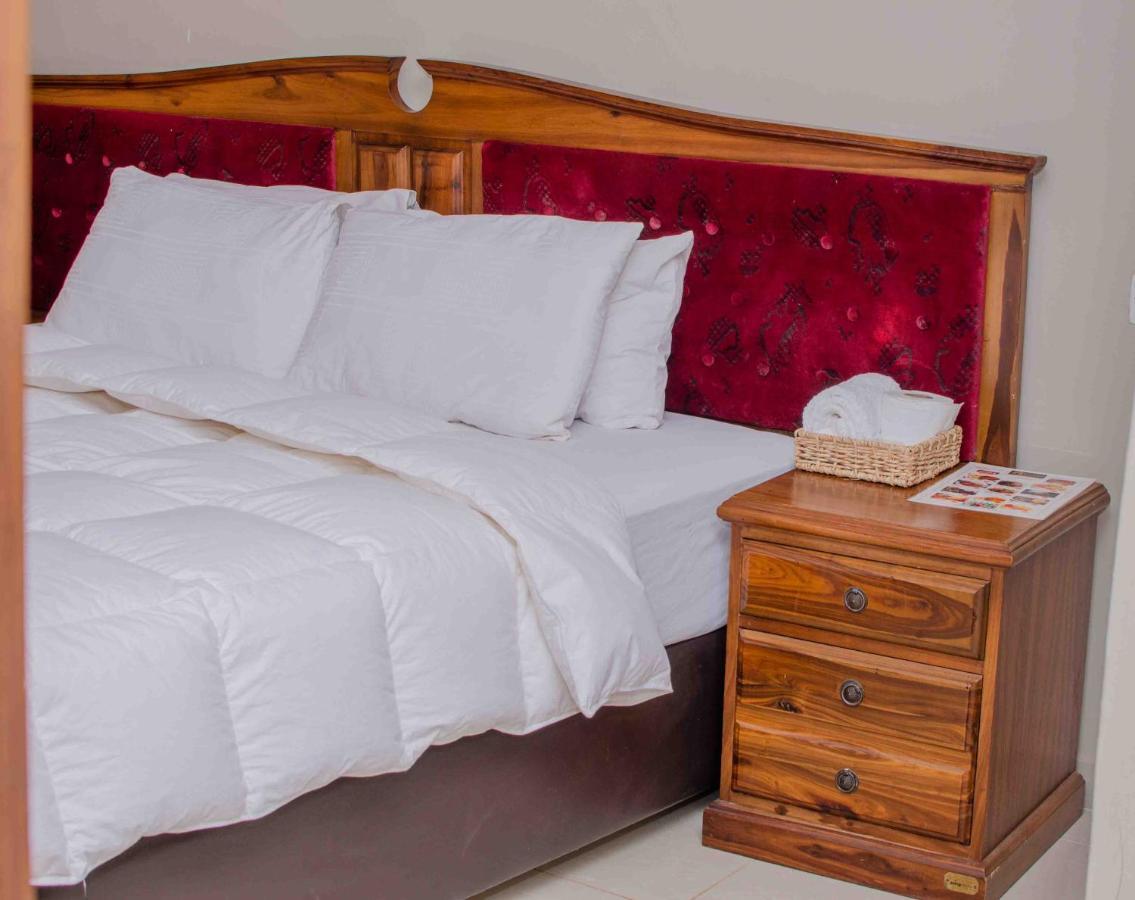 The Graceland Guesthouse Bluff Hill 외부 사진