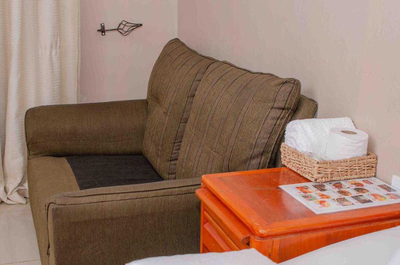 The Graceland Guesthouse Bluff Hill 외부 사진